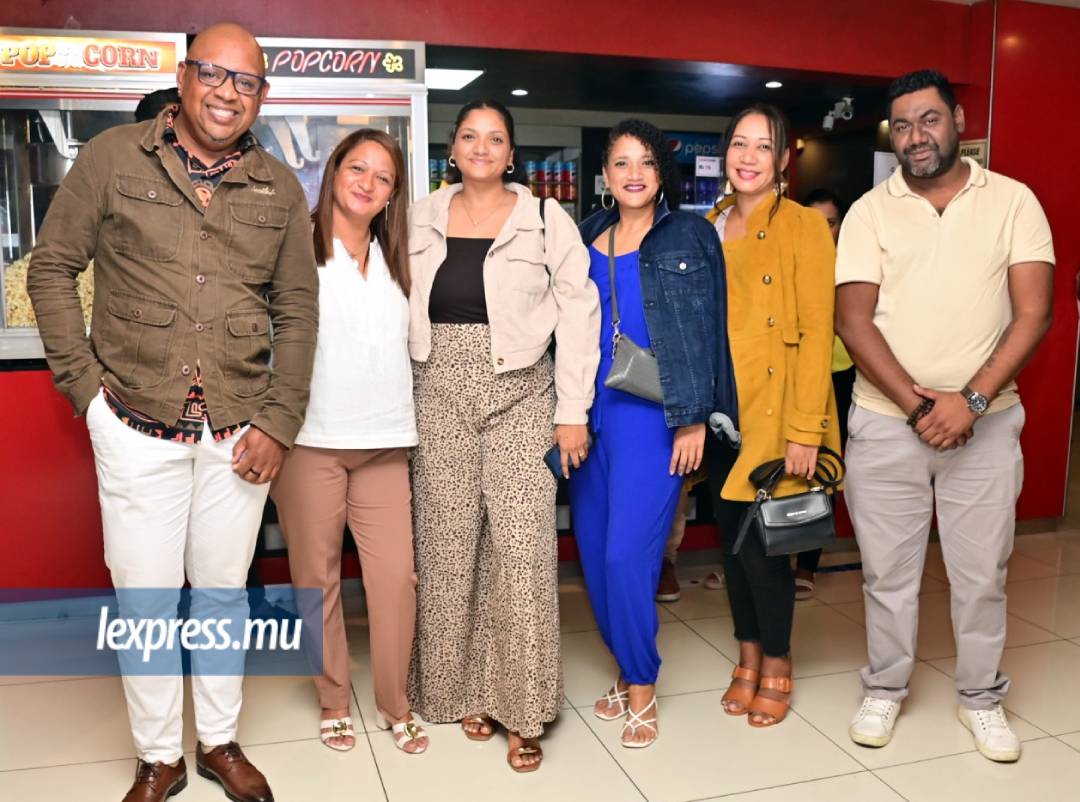 ■ Didier Perraud, Coralie Gowsee, Oceane Lerisse, Lauriane Lerisse, Raindy Perinne et Rajiv Ramjuttun.