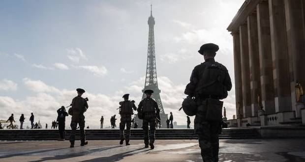 Un camp militaire de 5 000 hommes en plein Paris pendant les JO-2024