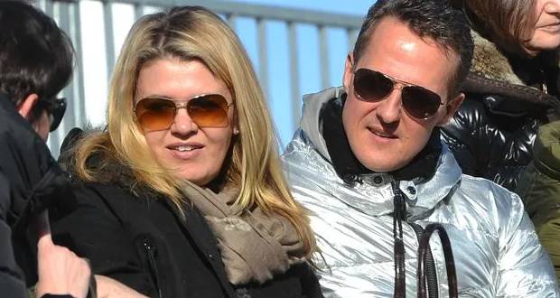 La famille de Schumacher cible de deux maîtres-chanteurs