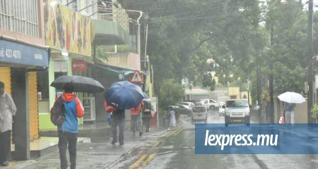 Weather: A warning for strong swells is in effect in Mauritius
