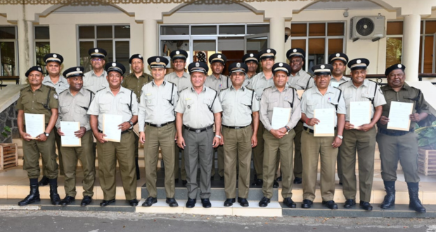 17 nouveaux «Principal Prison Officers»