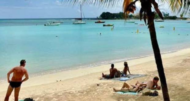 Air and Sea Traffic: 1,434,953 Arrivals from January to September