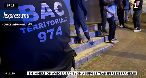 Video: High Security Transfer of Franklin to La Réunion