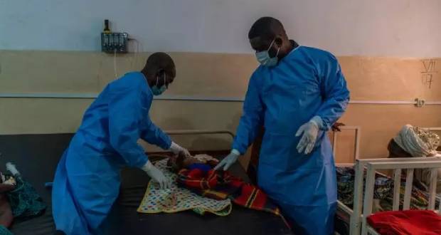 Le feu vert de l'OMS au vaccin va permettre d'accélerer sa diffusion